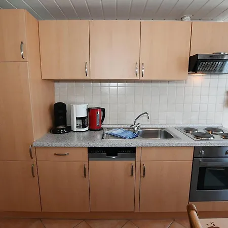 Haus-karin-ferienwohnung-2 Daire Büsum