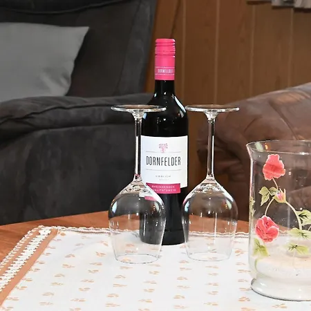 Haus-karin-ferienwohnung-2 Daire *