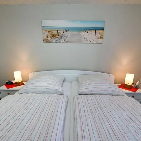 Haus-karin-ferienwohnung-2 Daire *