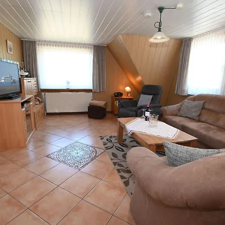 Haus-karin-ferienwohnung-2 Daire Büsum